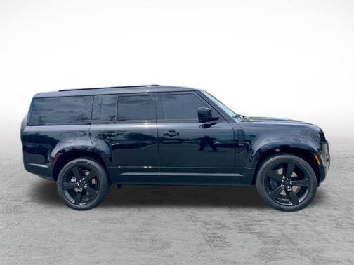 Santorini Black Metallic 2026 Land Rover Defender P400 X-Dynamic SE
