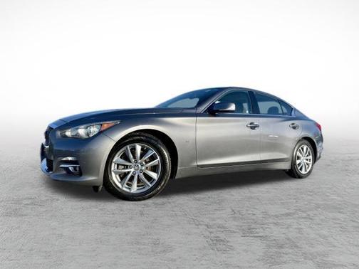 2015 INFINITI Q50 Premium