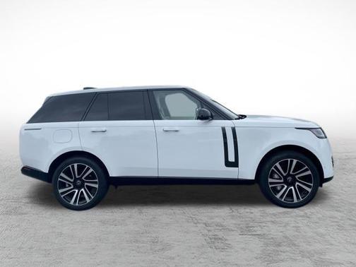 2023 Land Rover Range Rover P530 SE