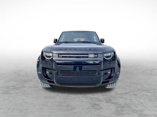 2026 Land Rover Defender P400 X-Dynamic SE