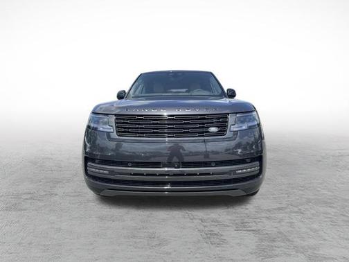 Carpathian Grey 2026 Land Rover Range Rover P400 SE 7 Seat