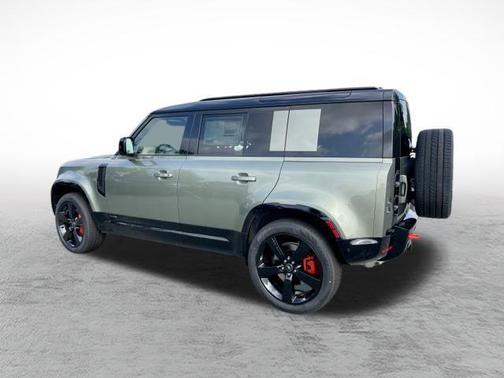 2025 Land Rover Defender 110 P400 X