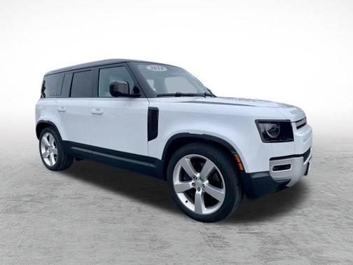 2024 Land Rover Defender 110 P500 SE