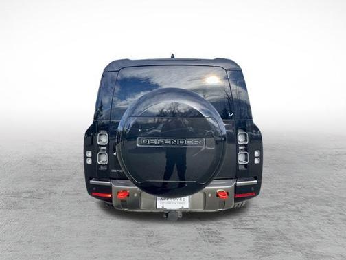 2024 Land Rover Defender 130 P400 X