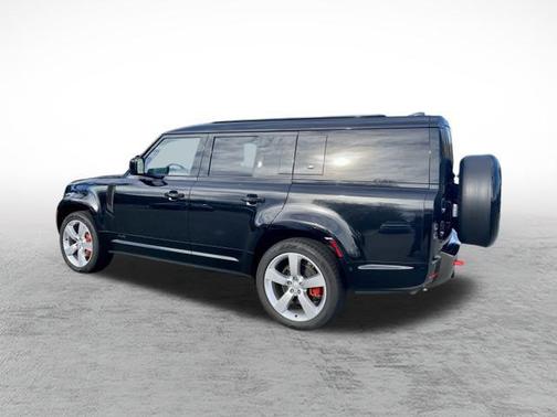 2024 Land Rover Defender 130 P400 X