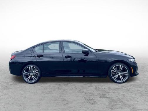 2023 BMW 330 xDrive