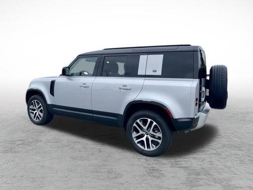 2024 Land Rover Defender 110 P300