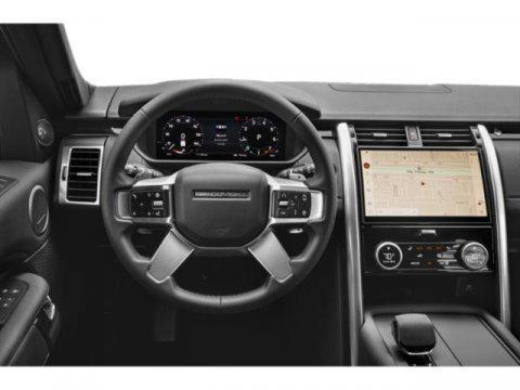 2025 Land Rover Discovery P300 S