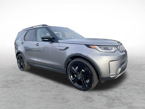 2025 Land Rover Discovery P300 S