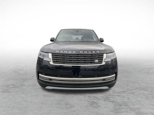 2025 Land Rover Range Rover P530 SE 7 Seat