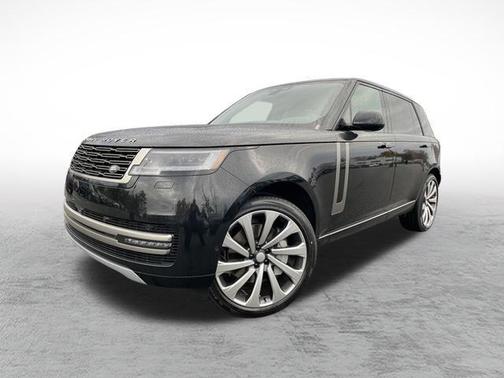 2025 Land Rover Range Rover P530 SE 7 Seat