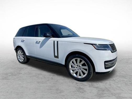 2025 Land Rover Range Rover P550e SE