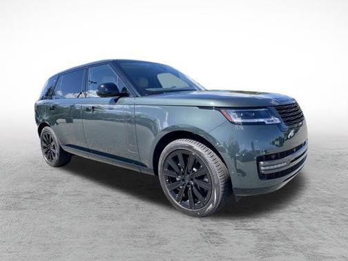 Belgravia Green Metallic 2026 Land Rover Range Rover P400 SE 7 Seat