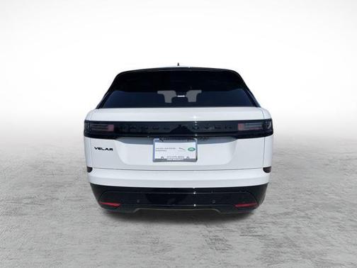 2026 Land Rover Range Rover Velar P250 SE R-Dynamic