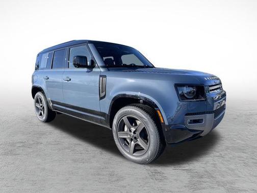 2025 Land Rover Defender 110 P400 X-Dynamic SE