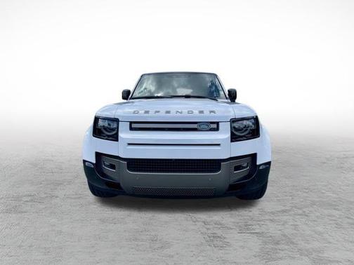 2025 Land Rover Defender 110 P400 X-Dynamic SE