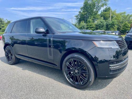 2025 Land Rover Range Rover P400 SE 7 Seat