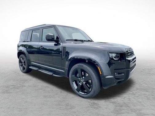 2025 Land Rover Defender 110 P400 X-Dynamic SE