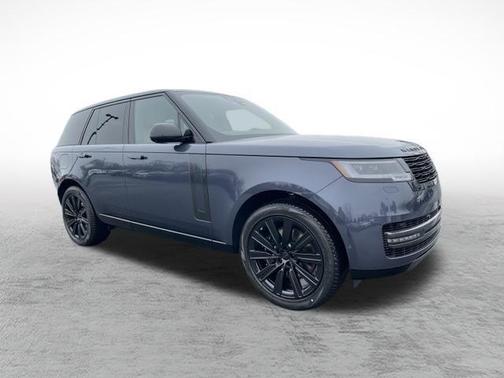 2026 Land Rover Range Rover P530 SE