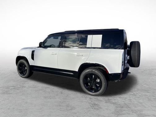 2026 Land Rover Defender P400 X-Dynamic SE
