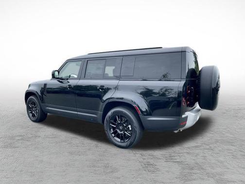 2025 Land Rover Defender 130 P300 S
