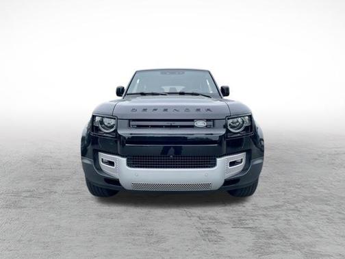 2025 Land Rover Defender 130 P300 S