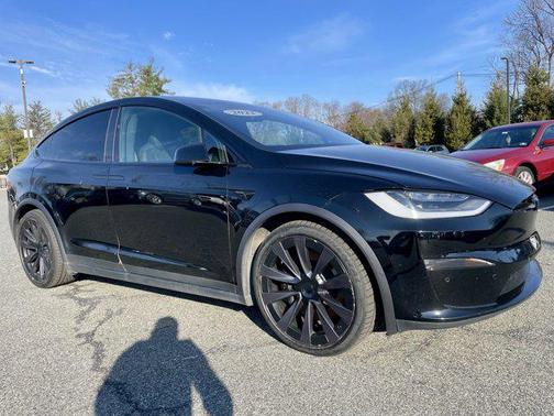 2022 Tesla Model X Plaid Tri Motor All-Wheel Drive