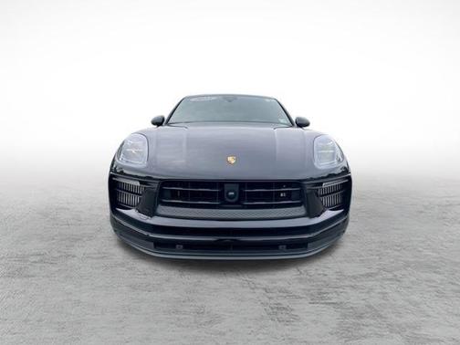 2023 Porsche Macan S