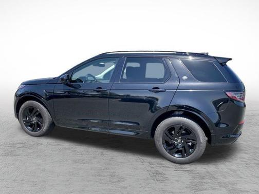 Santorini Black Metallic 2025 Land Rover Discovery Sport S