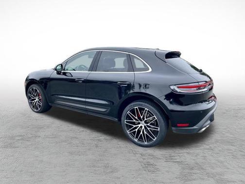 2023 Porsche Macan S