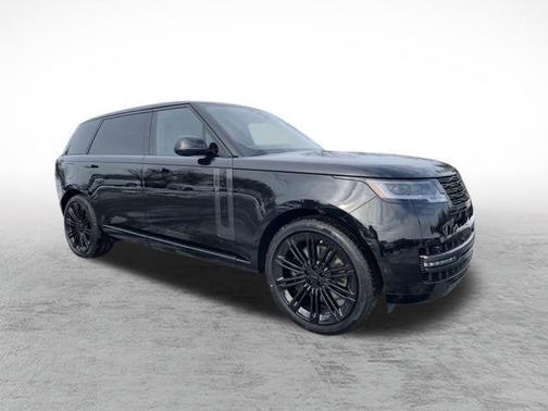 2026 Land Rover Range Rover SE