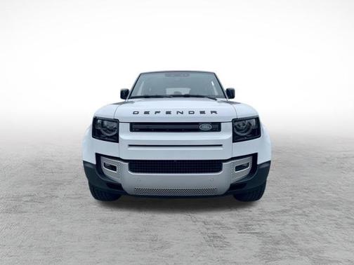 2025 Land Rover Defender 110 P300