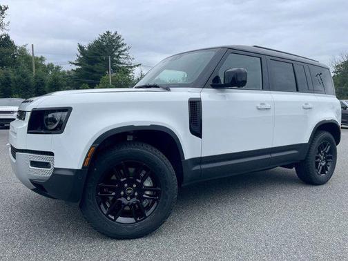 2025 Land Rover Defender 110 P300