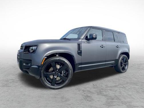 2026 Land Rover Defender 110 V8