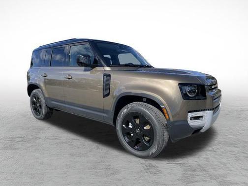 2025 Land Rover Defender 110 P300