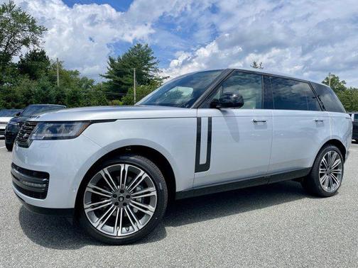 2025 Land Rover Range Rover P400 SE 7 Seat