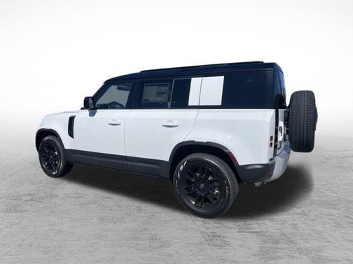 2025 Land Rover Defender 110 P400 S