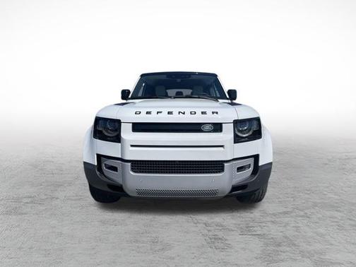 2025 Land Rover Defender 110 P400 S