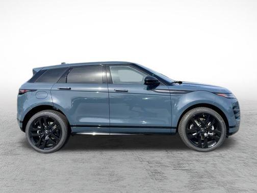 2026 Land Rover Range Rover Evoque Dynamic SE