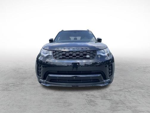 2025 Land Rover Discovery P300 Dynamic SE