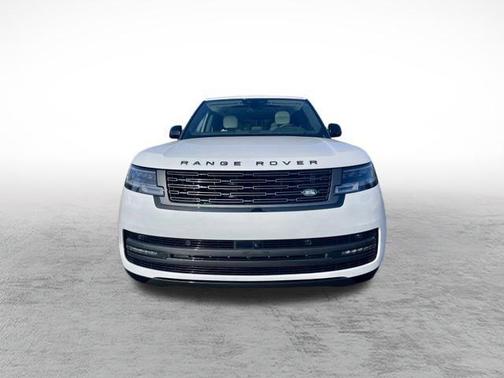 2026 Land Rover Range Rover P400 SE