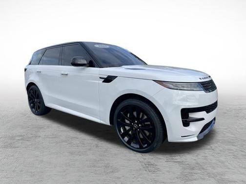2025 Land Rover Range Rover Sport SE