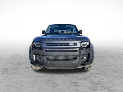 2026 Land Rover Defender X-Dynamic SE