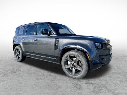 2026 Land Rover Defender X-Dynamic SE