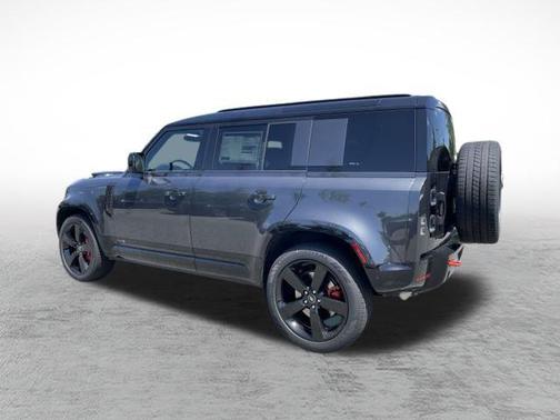 2025 Land Rover Defender 110 P400 X