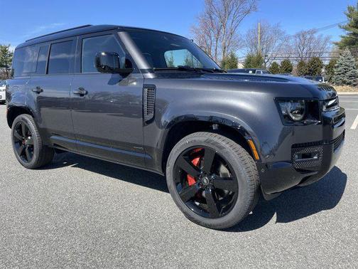 2025 Land Rover Defender 110 P400 X