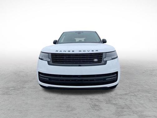 2026 Land Rover Range Rover P400 SE 7 Seat