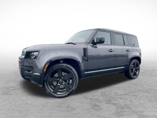 2025 Land Rover Defender 110 V8
