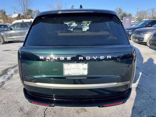 2024 Land Rover Range Rover P530 SE