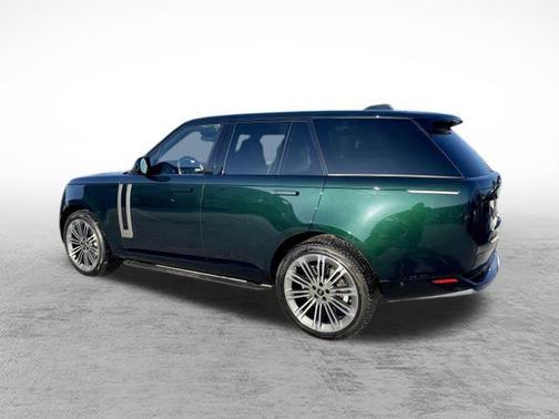 2024 Land Rover Range Rover P530 SE